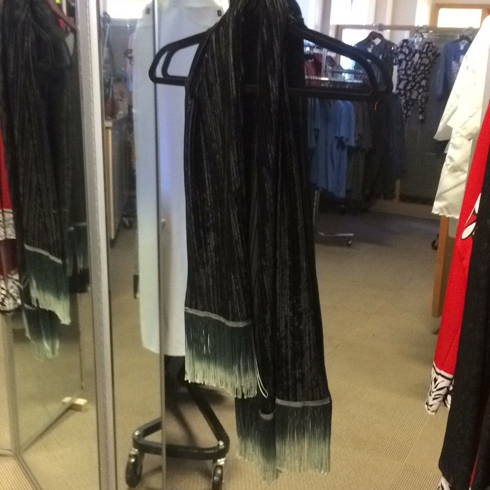 Kollontai Scarf